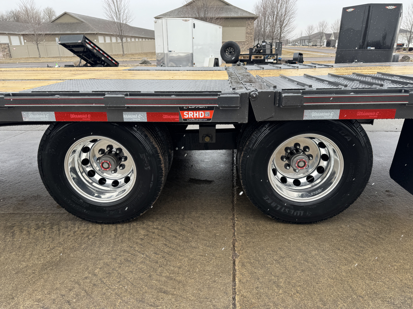 New 2026 Diamond C Trailers FMAX212-35 Flatbed GN Trailer
