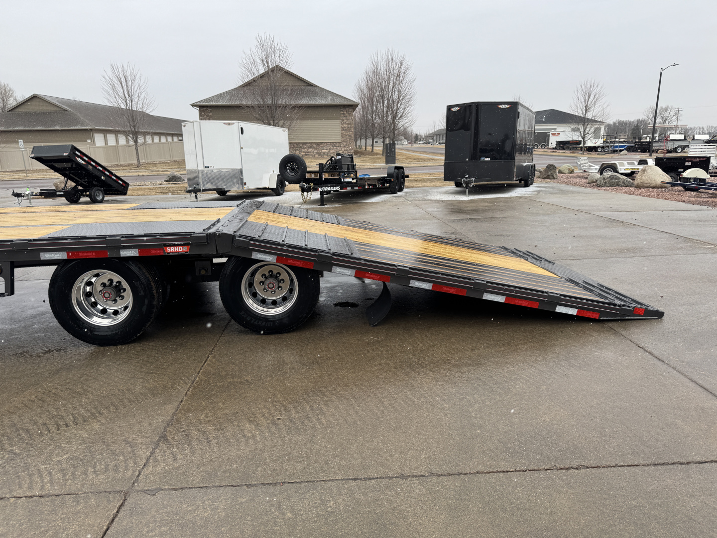 New 2026 Diamond C Trailers FMAX212-35 Flatbed GN Trailer
