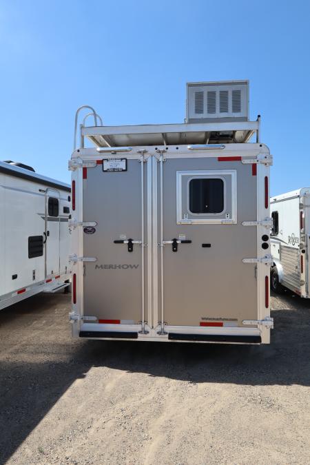 Used 2015 Merhow Trailers 3 Horse LQ Horse Trailer