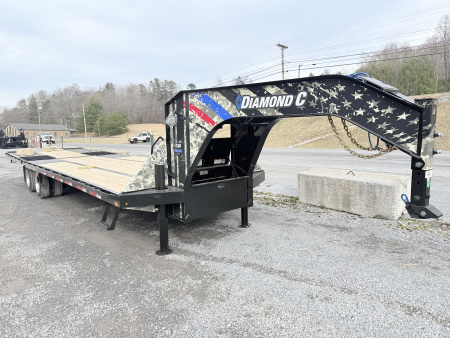 New 2026 Diamond C FMAX212 GOOSENECK TRAILER PACESETTER EDITION ,WITH DIRTY GRAPHIX, HYDRO JACK & DOVE DISC BRAKES
