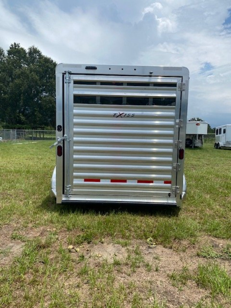 New 2026 Exiss Trailers EXPRESS 2H CXF EDITION Horse Trailer