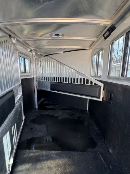 Used 2024 Exiss Trailers 2024 Exiss 7300 GN IN STOCK Horse Trailer