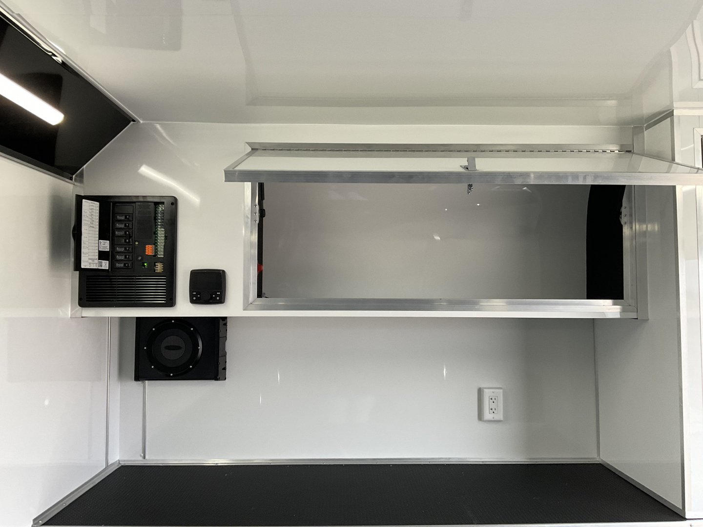 New 2026 Haulmark EGP8528T5 Car / Racing Trailer