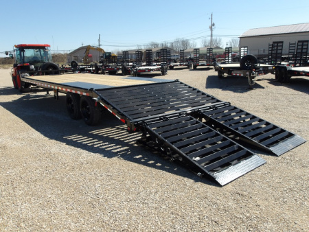 New 2026 Iron Bull FDP0225082 Deckover Trailer