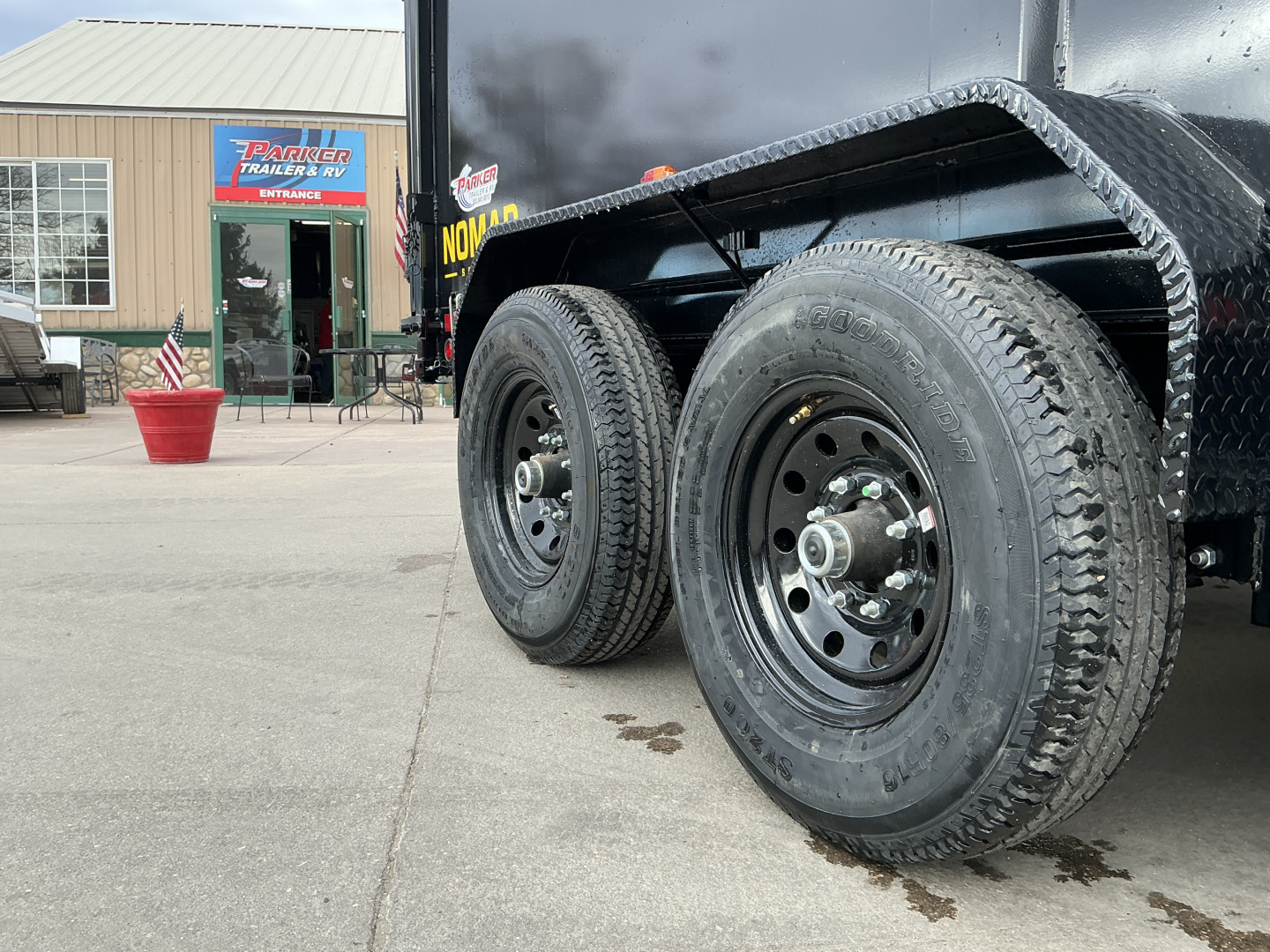 New 2026 Big Tex Trailers 14LX-14C4A-BK Dump Trailer