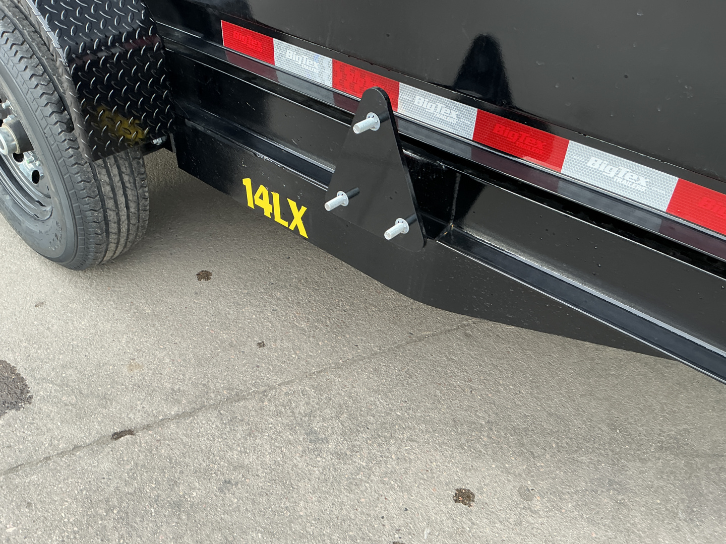 New 2026 Big Tex Trailers 14LX-14C4A-BK Dump Trailer