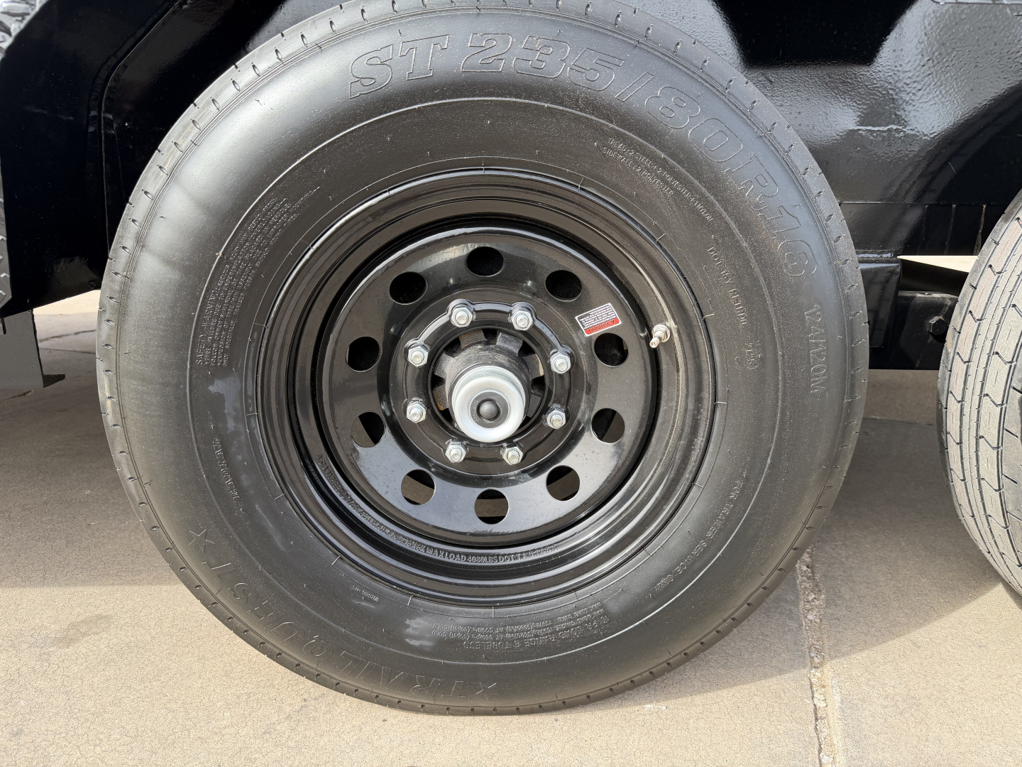 New 2026 AMW Trailers 22 X 83 TANDEM AXLE 14K EQUIPMENT TILT DECK TRAILER Equipment Trailer