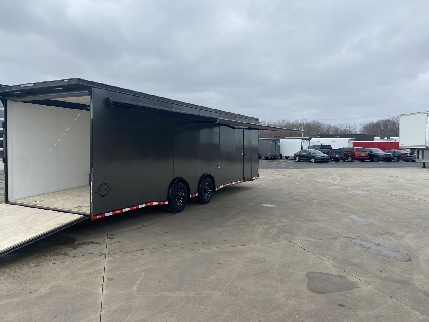 New United Limited 28' Racing Trailer