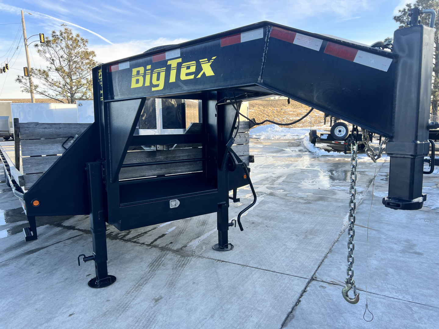Used 2012 Big Tex Trailers 33ft Gooseneck Bodies