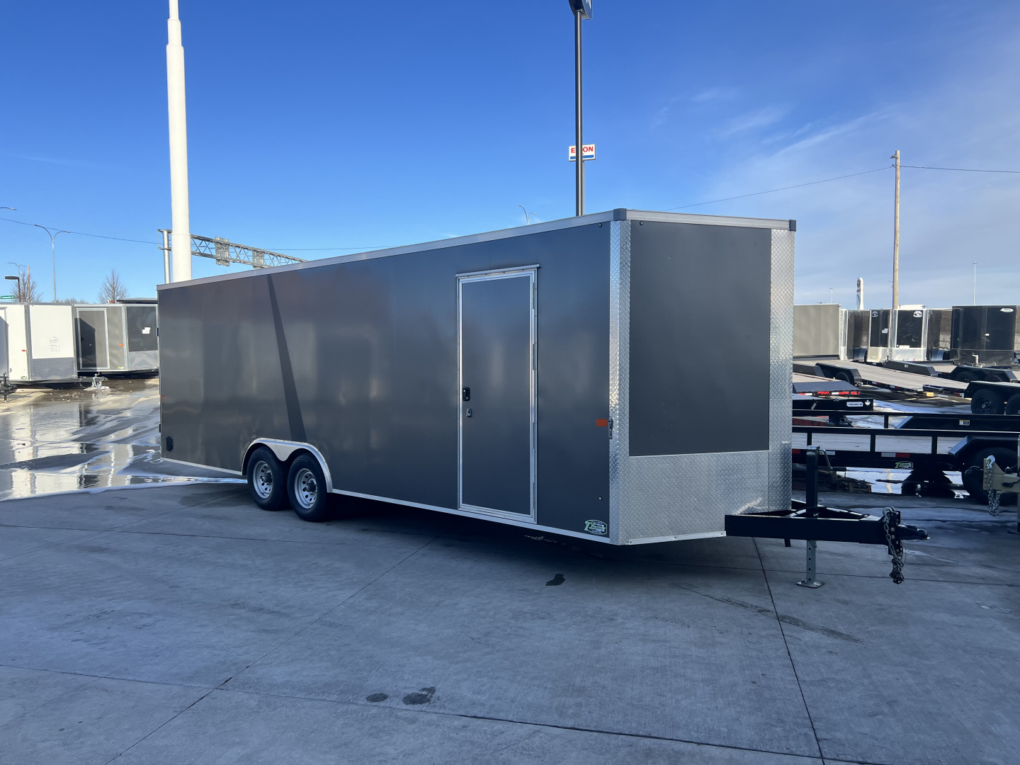 Used USED 2020 AERO 8.5x24 + 2’V, 7’ TALL, WHITE Interior, QUALITY Enclosed Rear Ramp Car Hauler Cargo Trailer