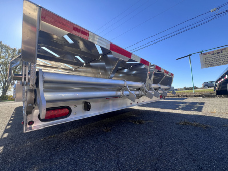 New 2025 EBY 8.5X25 14K Deckover Trailer