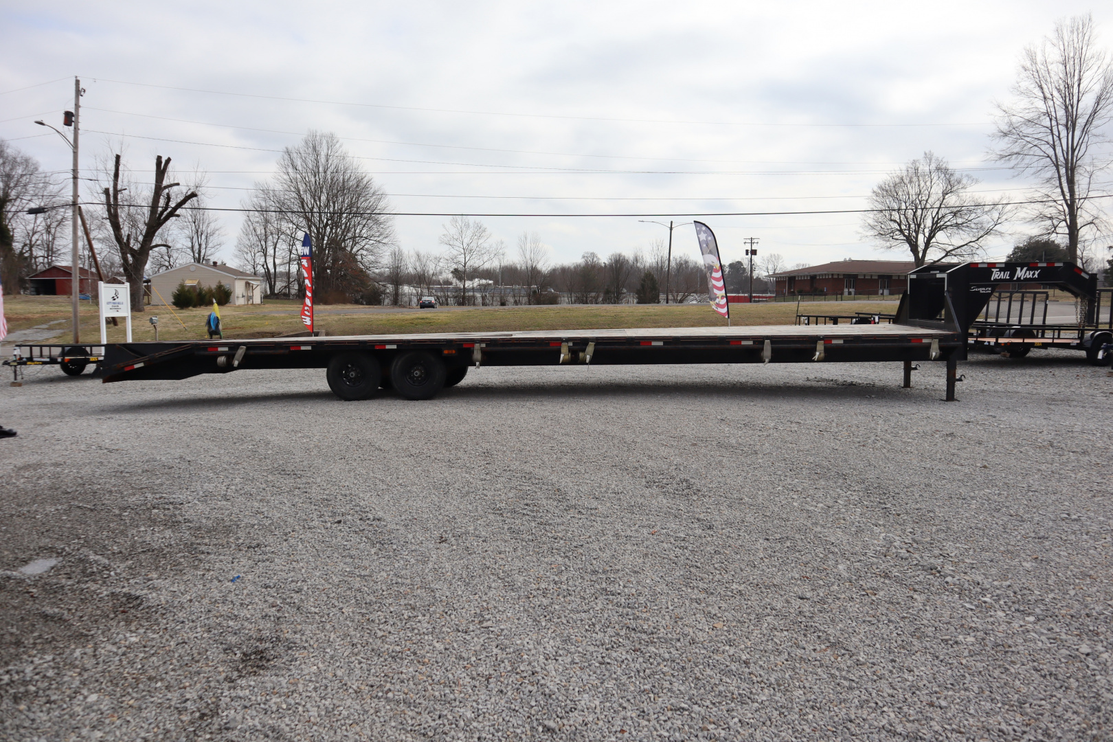 Used Repo 2023 Trail Maxx 40' Flatbed Flatbed Trailer