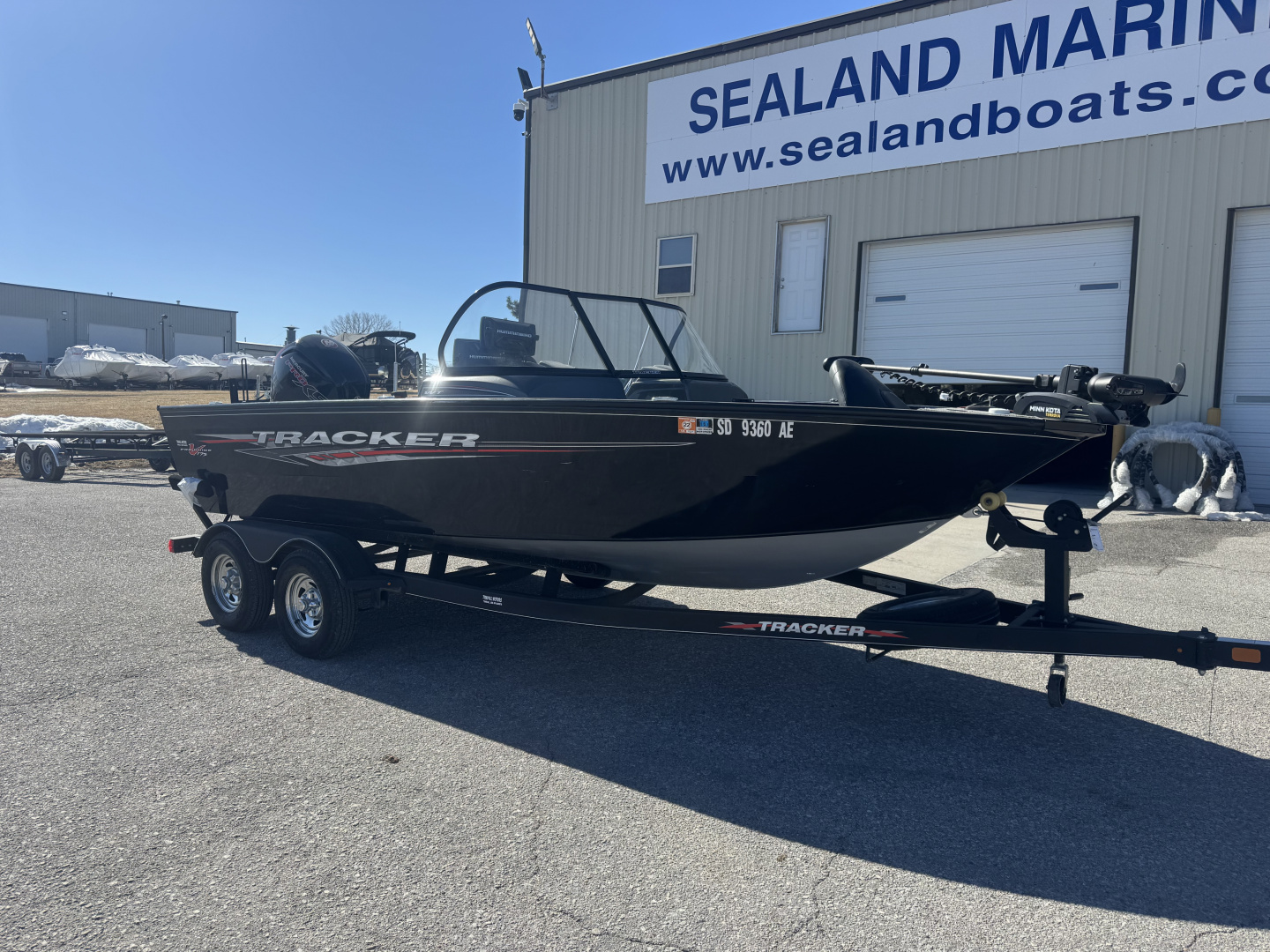 Used 2021 Tracker Boats Pro Guide Tracker Fishing Boat