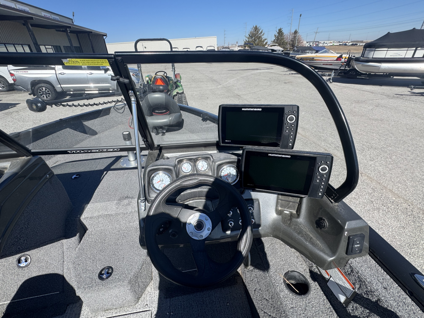 Used 2021 Tracker Boats Pro Guide Tracker Fishing Boat