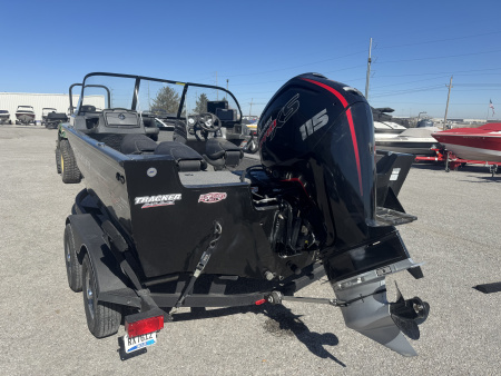 Used 2021 Tracker Boats Pro Guide Tracker Fishing Boat