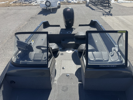 Used 2021 Tracker Boats Pro Guide Tracker Fishing Boat