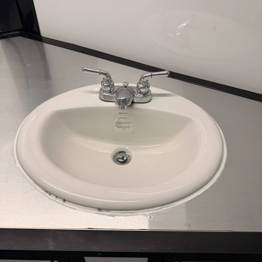 New 8.5X32TTA3 Black Hybrid Porch Trailer