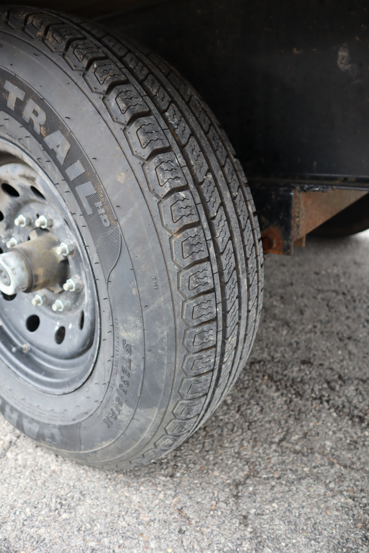 Used Repo 2023 Trail Maxx 40' Flatbed Flatbed Trailer