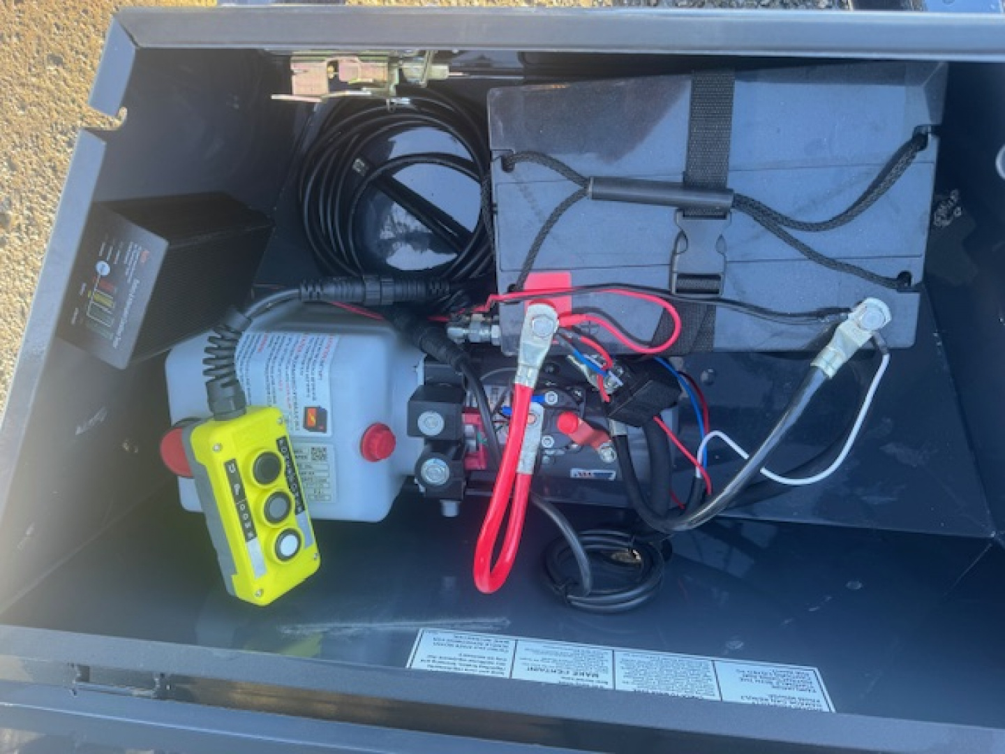 New 2026 LAMAR TRAILERS DM 77x12/ 10K Dump Trailer