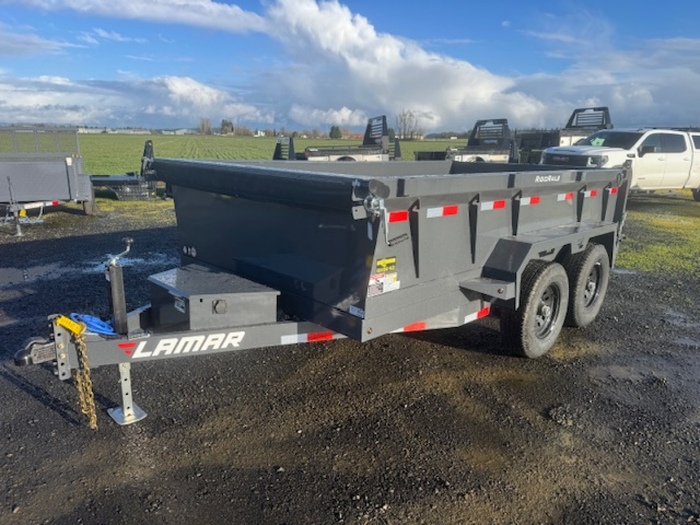 New 2026 LAMAR TRAILERS DM 77x12/10K Dump Trailer