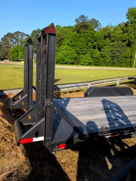 New 2025 Diamond C Trailers LPX207 Equipment Trailer