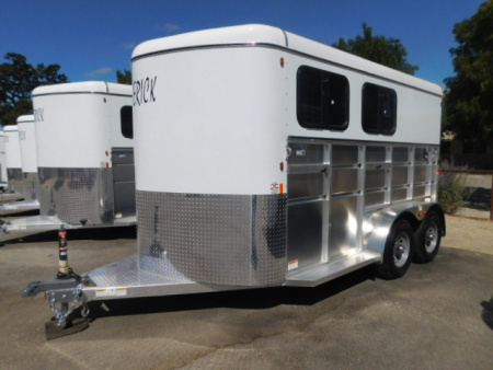 New 2026 Maverick Lite Deluxe 2H BP Horse Trailer