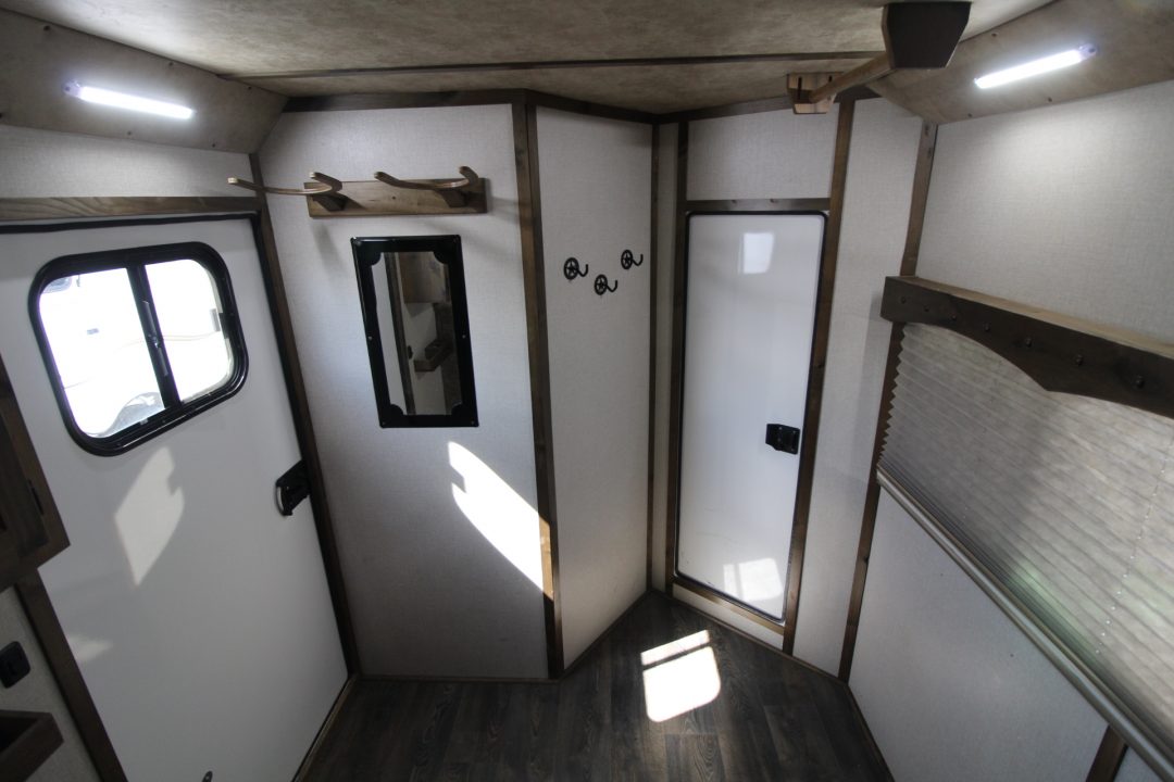 Used 2024 Trails West Sierra 5x5 Comfort pkg. 3 Horse Trailer - Side Tack