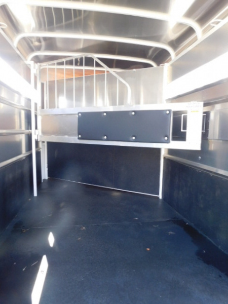 New 2026 Maverick 2H 13' Horse Trailer