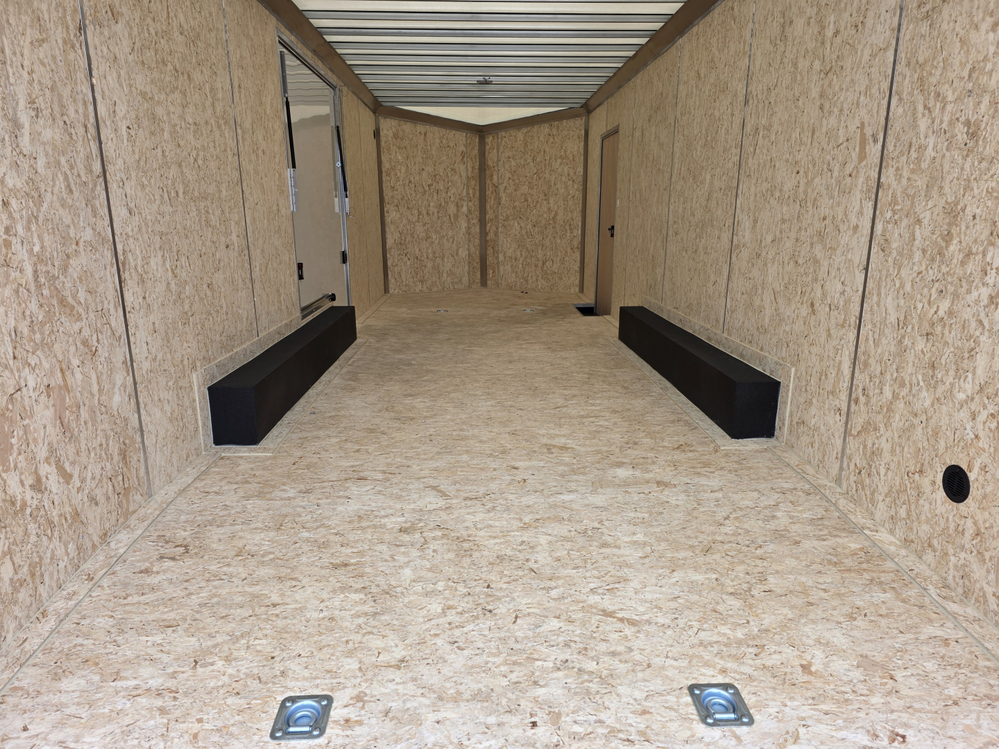 New 2026 Formula Trailers 8.5x24 CAR HAULER WITH ESCAPE DOOR 10K TORSION AXLE 7' INSIDE SXS UTV GOLF CART Cargo / Enclosed Trailer