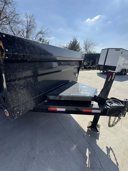 Used USED 2025 Iron Bull 83X16 Dump Trailer HYDRAULIC JACK