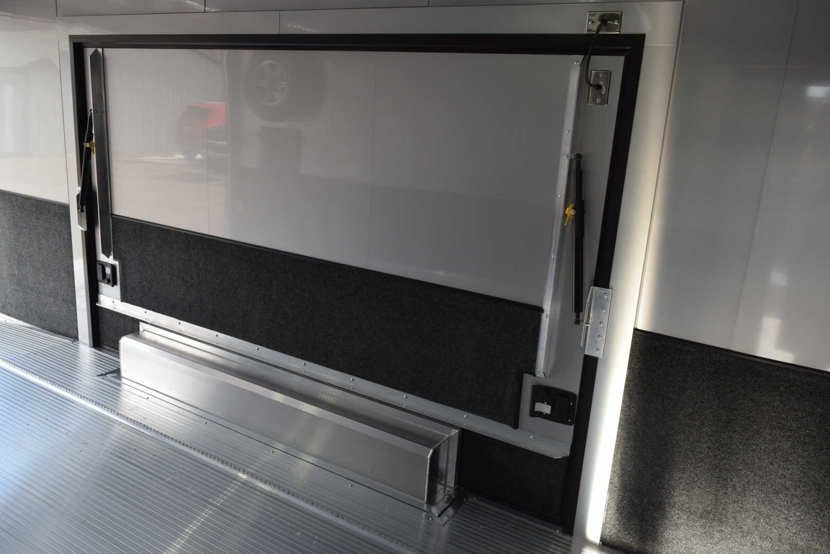 New INTECH 8.5x24 LITE SERIES ALL ALUMINUM RACE HAULER