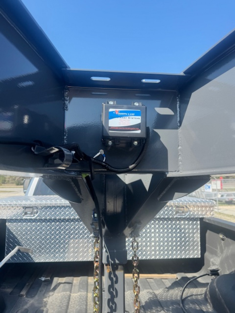 New 2026 Triple Crown Trailers TC GN25-30DT Equipment Trailer