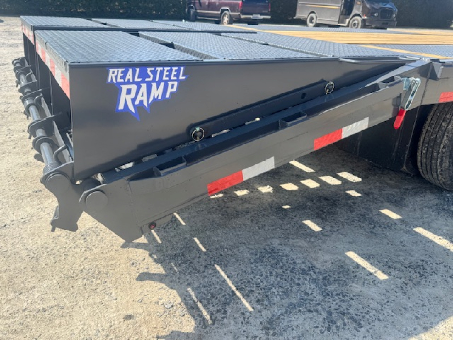 New 2026 Triple Crown Trailers TC GN25-30DT Equipment Trailer