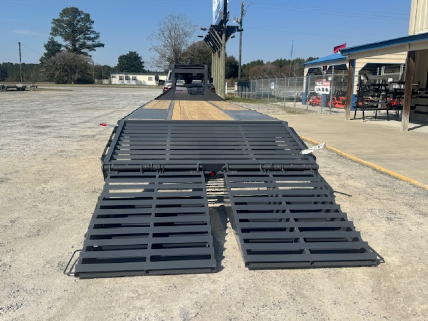 New 2026 Triple Crown Trailers TC GN25-30DT Equipment Trailer