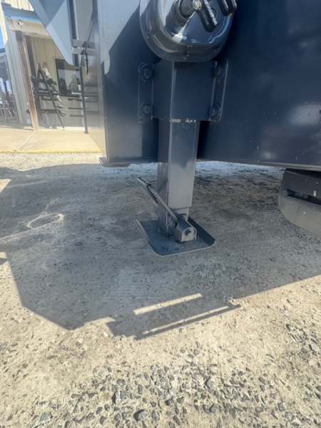 New 2026 Triple Crown Trailers TC GN25-30DT Equipment Trailer