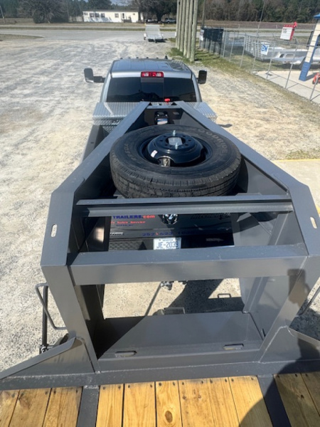 New 2026 Triple Crown Trailers TC GN25-30DT Equipment Trailer