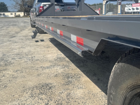 New 2026 Triple Crown Trailers TC GN25-30DT Equipment Trailer