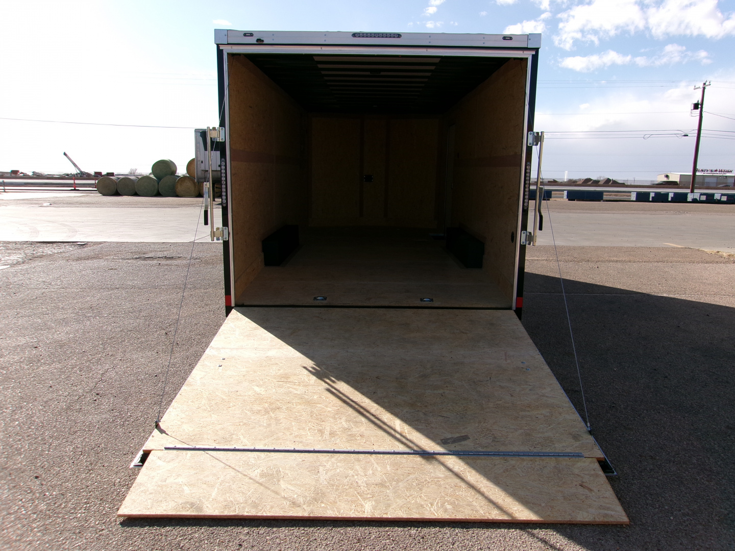 New 2026 Wells Cargo 8.5x20x7 Road Force Cargo w/ Ramp