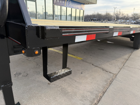 New #144080 2026 MP CUSTOM 25 X 102 TANDEM AXLE 14K FLATBED GOOSENECK W/ MAXX RAMPS & 14 PLY TIRES
