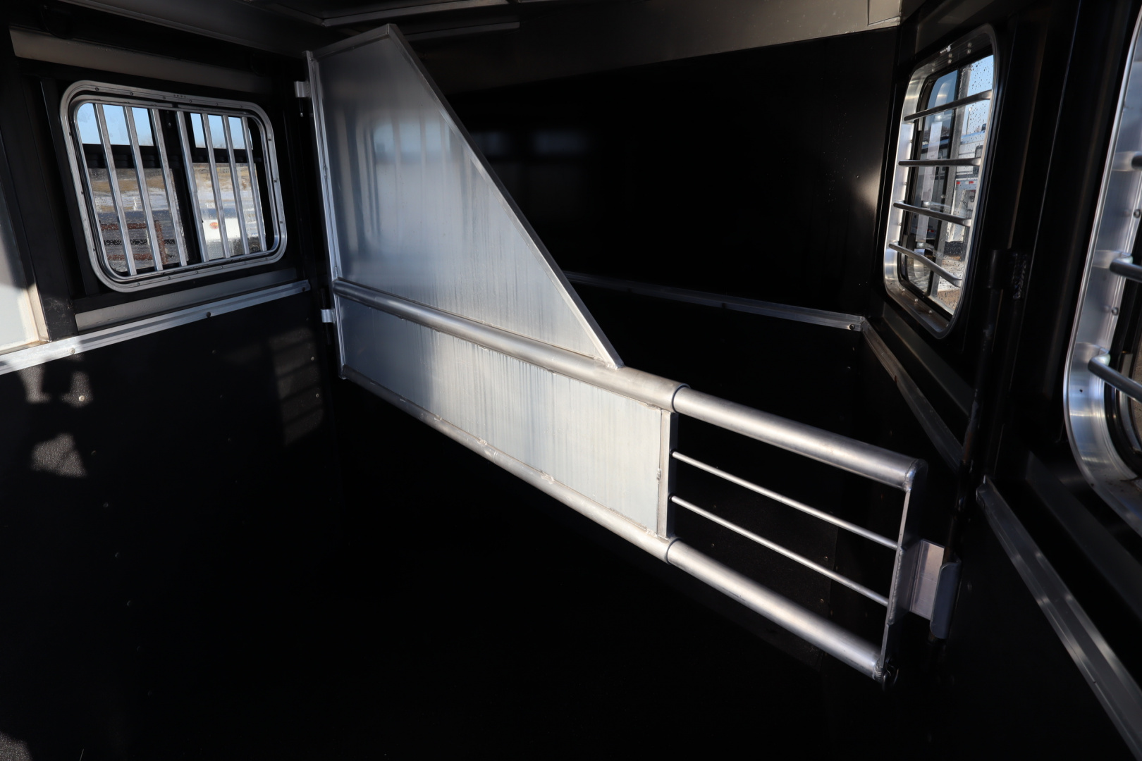 Used 2011 Adam 2 Horse BP Horse Trailer