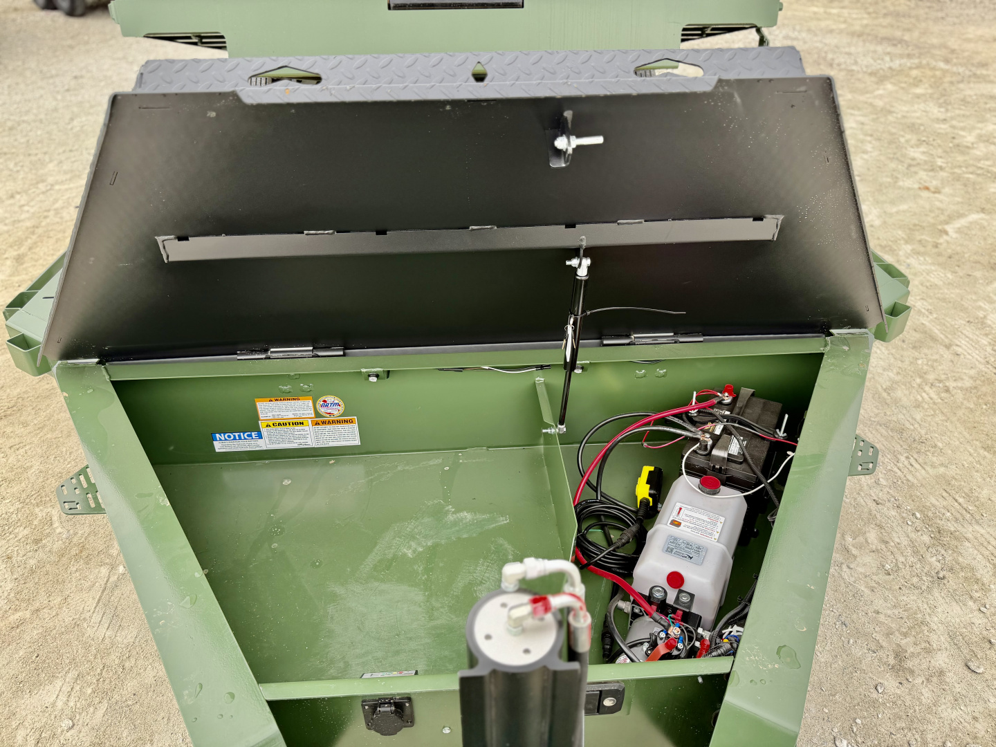 New 2026 Diamond C Trailers Tilt Trailer