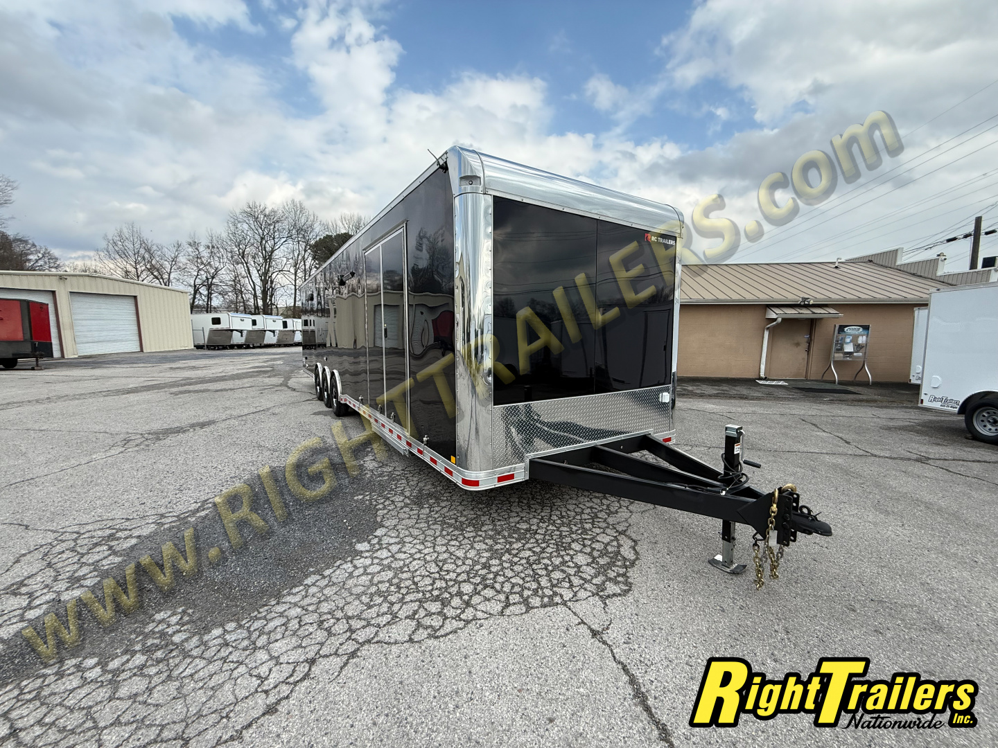 New 2025 8.5X34 RC Trailers RACE TRAILER
