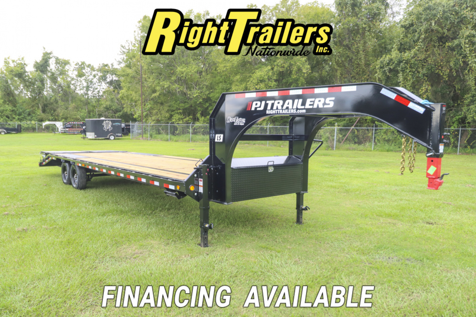 New 2026 8.5x30 PJ Gooseneck Equipment Trailer
