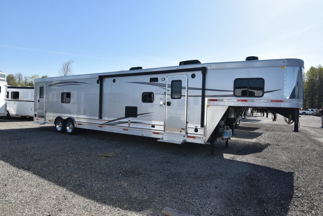 New 2025 Merhow Trailers RWS Sport Hauler XLR8