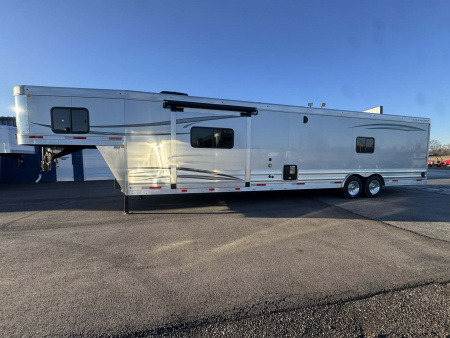 New 2025 Merhow Trailers RWS Toy Hauler XLR8