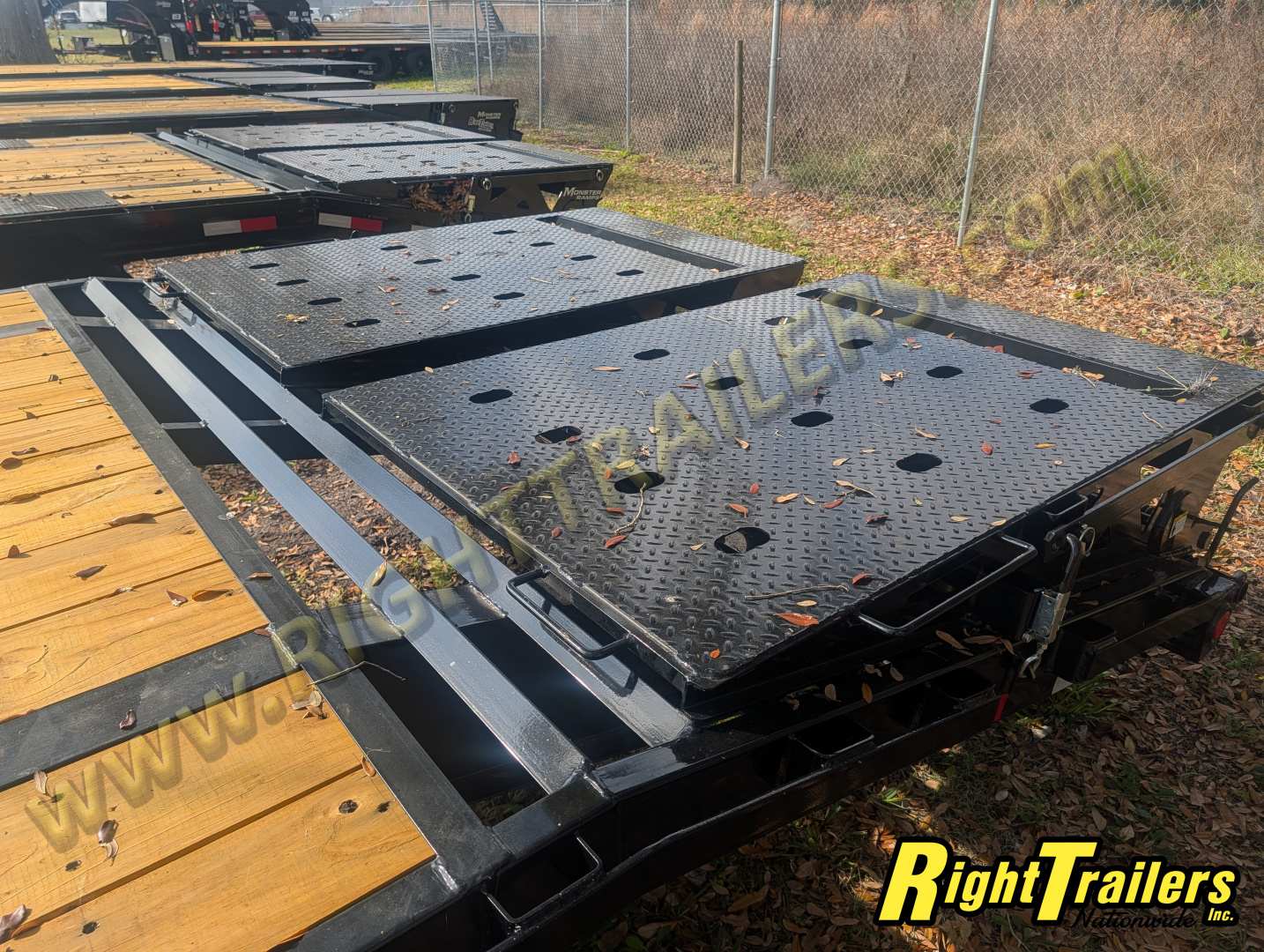 New 2026 PJ Trailers 8.5x25 Gooseneck Equipment Trailer