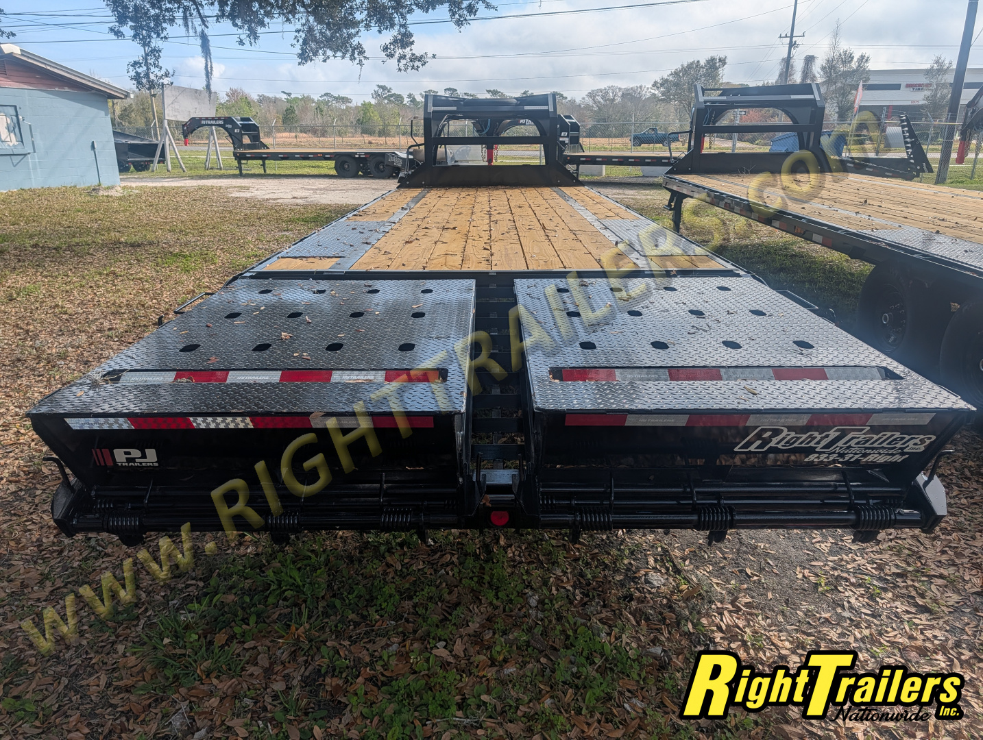 New 2026 PJ Trailers 8.5x25 Gooseneck Equipment Trailer