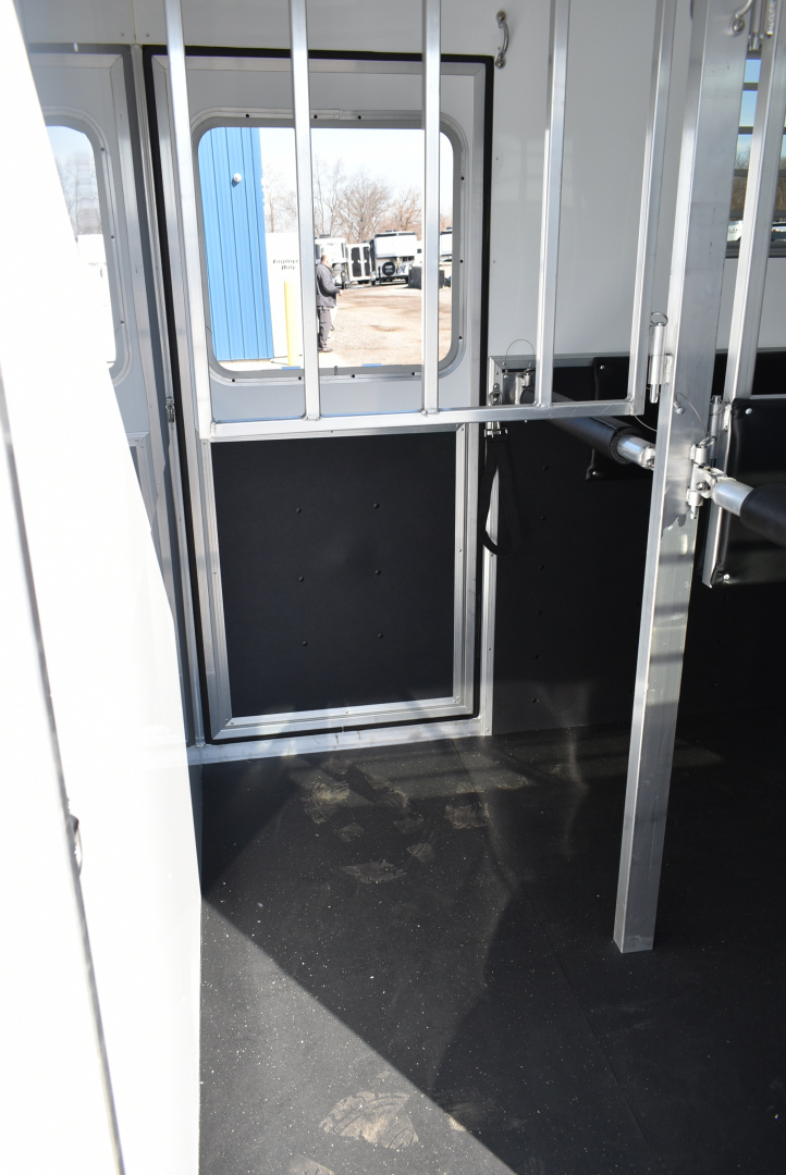 New 2026 Kiefer Manufacturing KRS Straight 2H/BP Horse Trailer