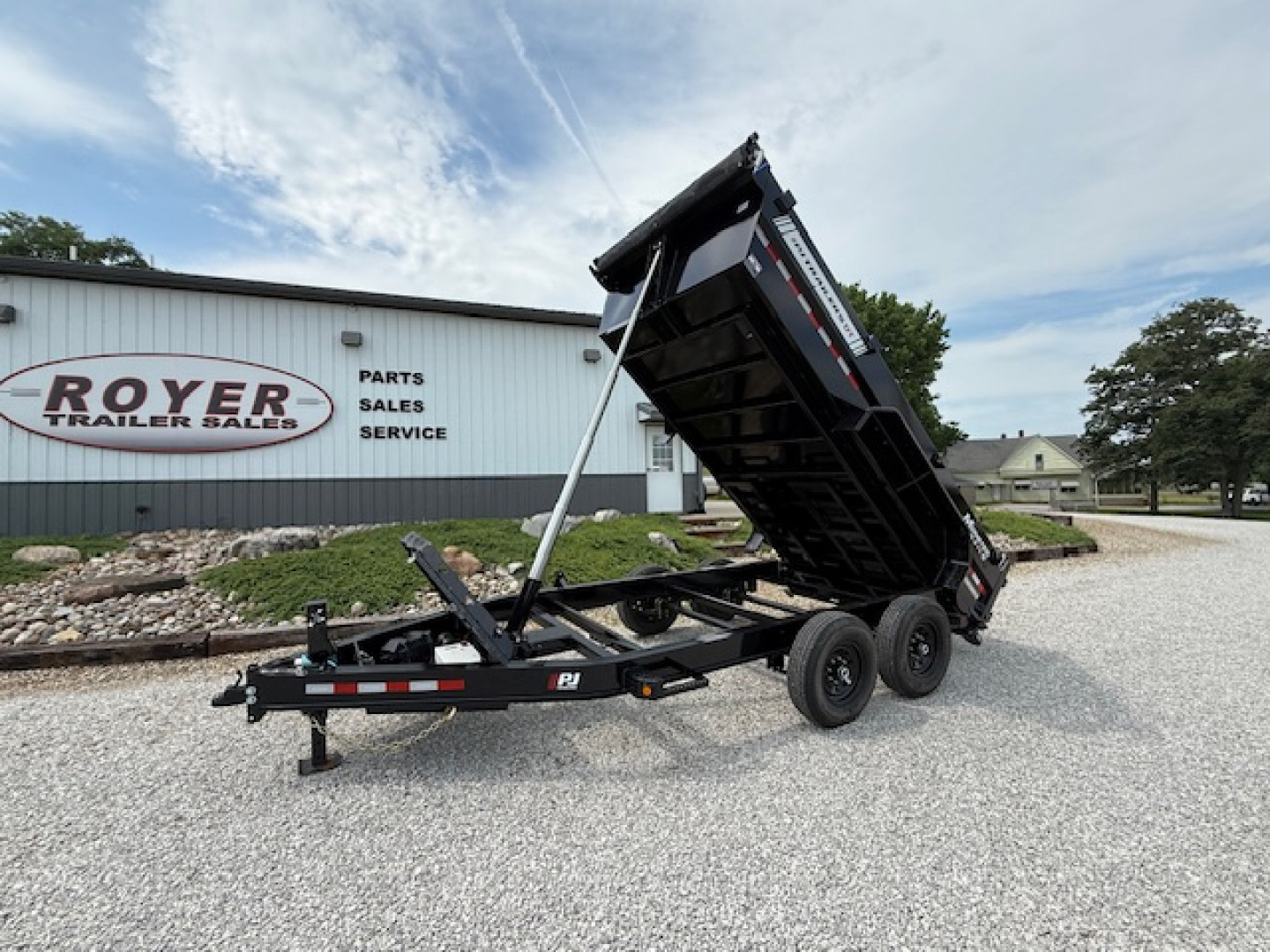 New 2026 PJ TRAILERS 83" x 14' DT Dump Trailer