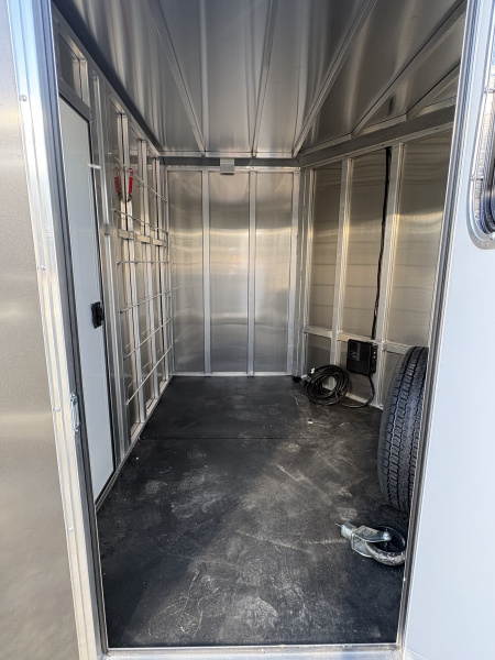 New (No Trade) 2026 Frontier Trailers 8x20 8 Pen Stock Low Pro Stock / Stock Combo Trailer